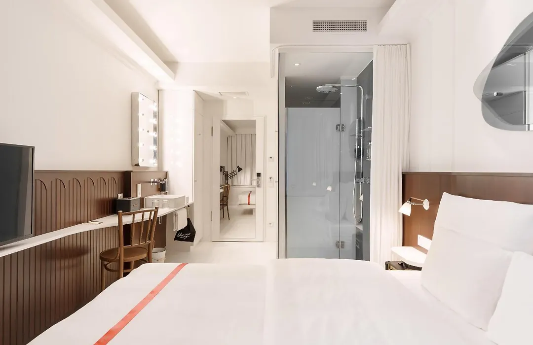 Ruby Hanna Hotel Stuttgart By Ihg-1